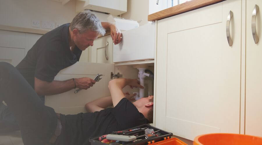 Expert burst pipe repair services in Fulton, MI